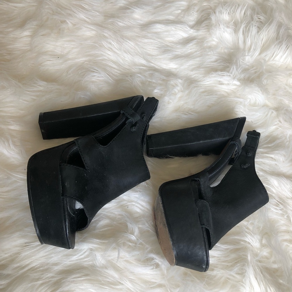 Diesel black heels